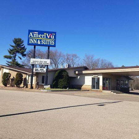 או קלייר Amerivu Inn & Suites מראה חיצוני תמונה