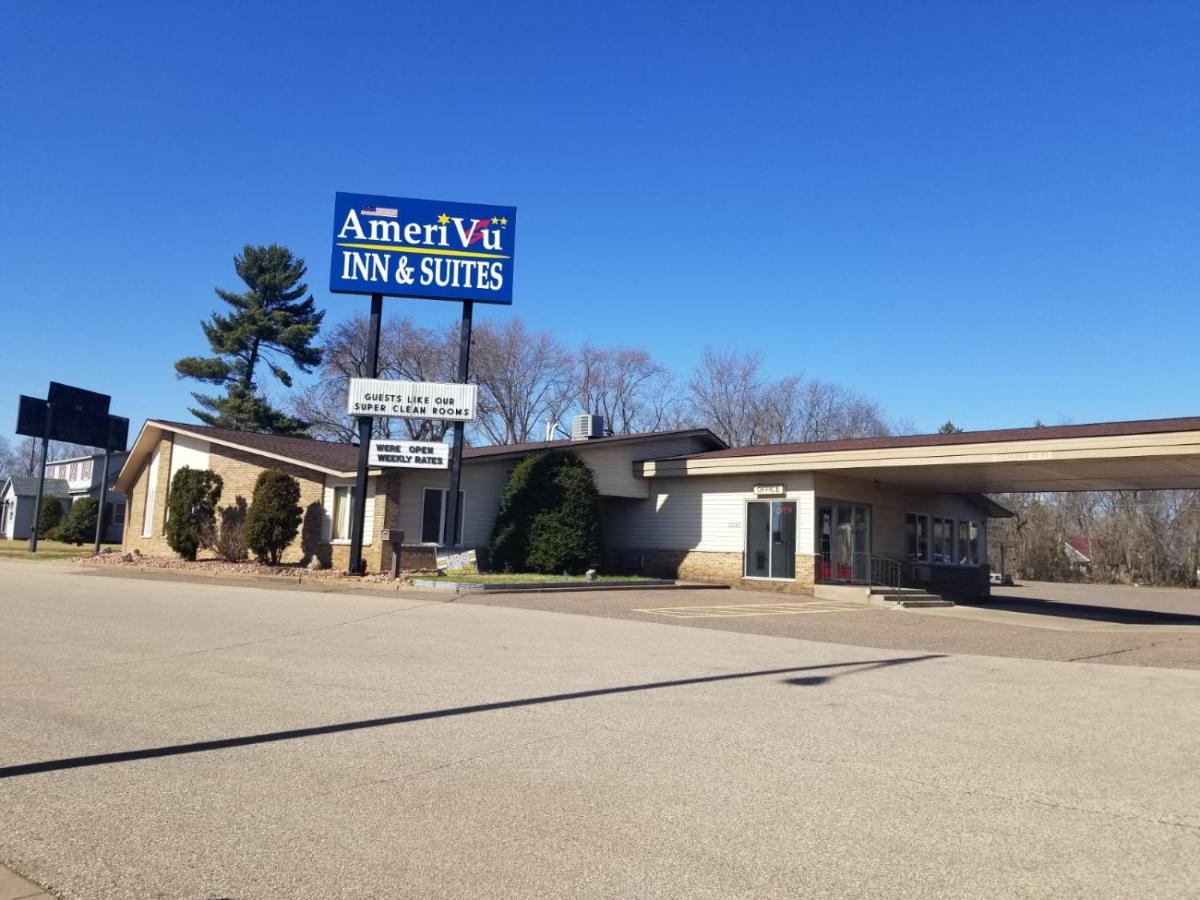 או קלייר Amerivu Inn & Suites מראה חיצוני תמונה